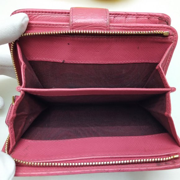 Prada Red Leather Credit Card Bifold Wallet - Picture 11 of 16